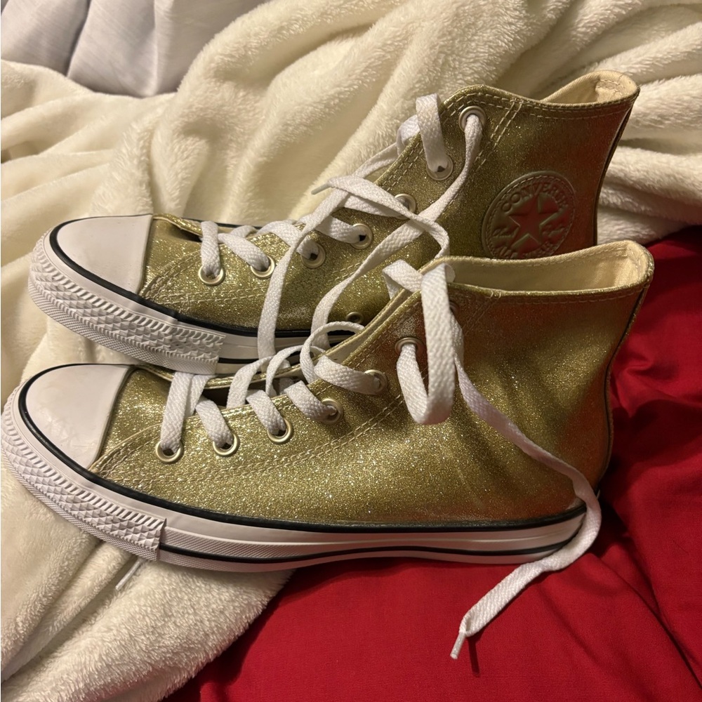 CONVERSE, SIZE 8 - Picture 1 of 3